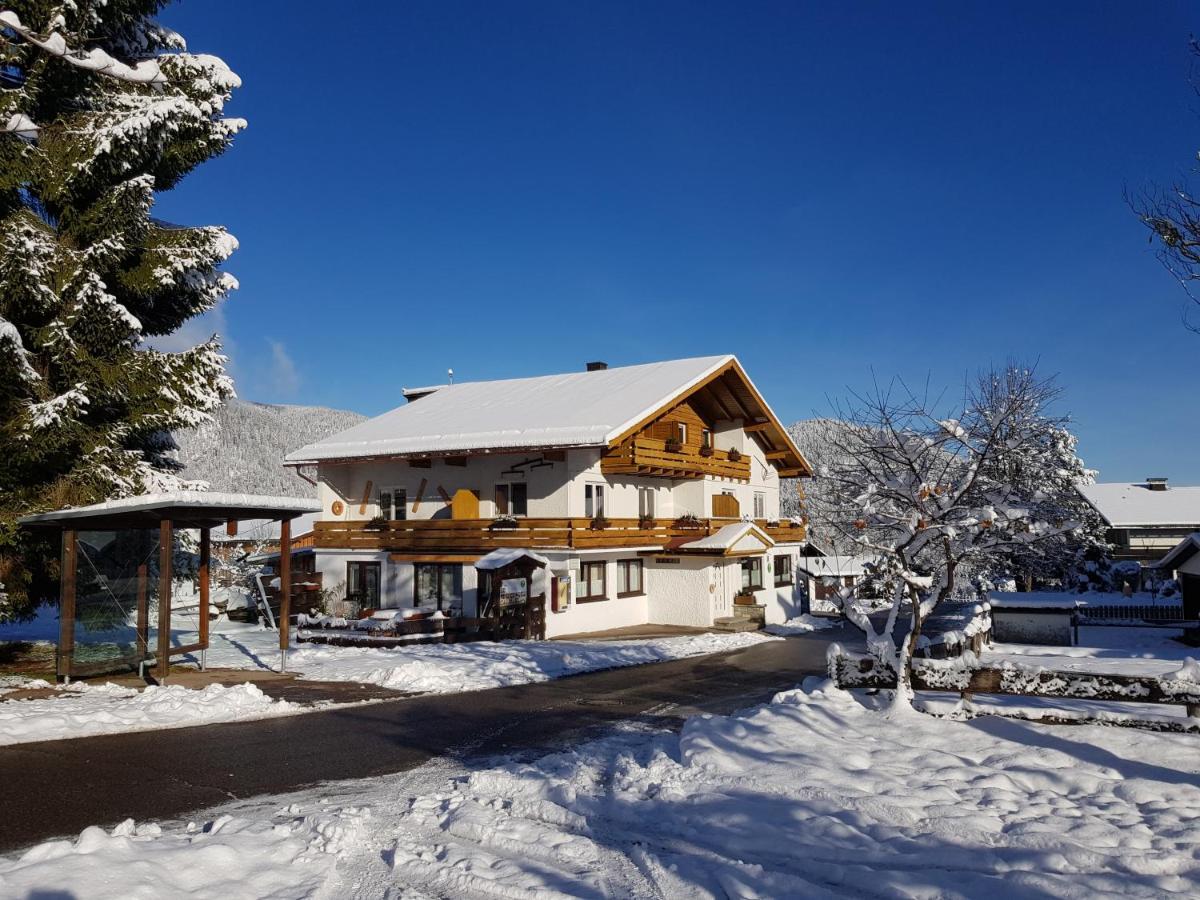Alpenblümchen Apts. Der Kornauer Stuben *